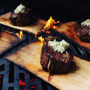 Image post by @kalamazoogrills on Instagram