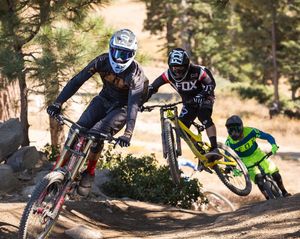 Image post by @foxmtb on Instagram