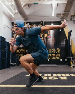 Image post by @warroadhockeyco on Instagram
