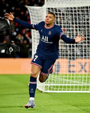 Image post by @psg on Instagram