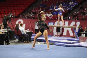 Image post by @IowaGymnastics on Twitter