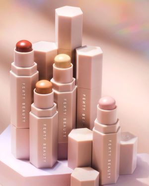 Image post by @fentybeauty on Instagram