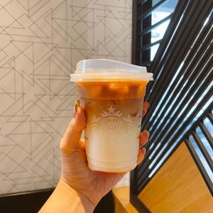Image post by @starbucks on Instagram