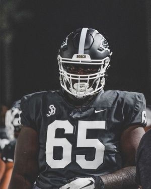 Image post by @nxtrnd on Instagram