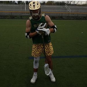 Image post by @washeduplaxbros on Instagram