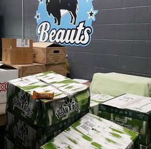 Image post by @buffalobeauts on Instagram