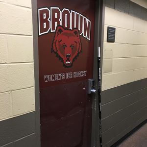 Image post by @brownu_whockey on Instagram