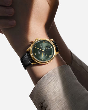 Image post by @omega on Instagram