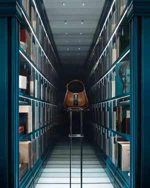 Image post by @gucci on Twitter