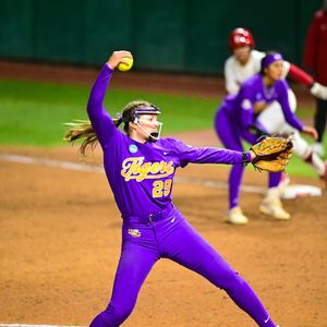 Image post by @lsusoftball on Instagram