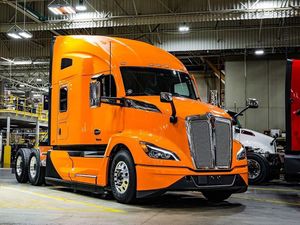 Image post by @inlandkenworthus on Instagram