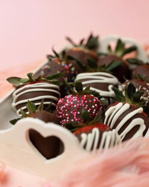 Image post by @skinnymechocolates on Instagram