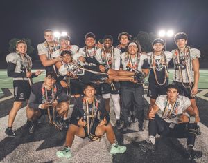 Image post by @servite_sports on Instagram