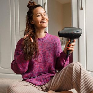 Image post by @panasonicpersonalcare on Instagram