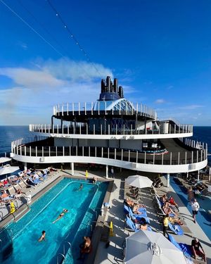 Image post by @norwegiancruiseline on Instagram