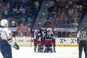 Image post by @WolfPackAHL on Twitter
