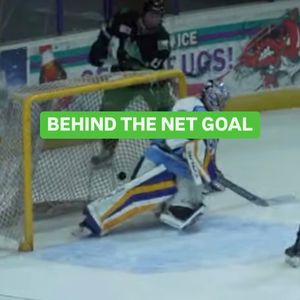 Image post by @collegehockeybuzz on Instagram