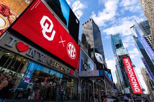 Image post by @OU_Athletics on Twitter