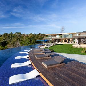Image post by @christiesrealestate on Instagram