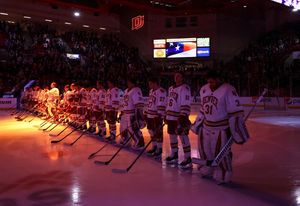Image post by @du_hockey on Instagram