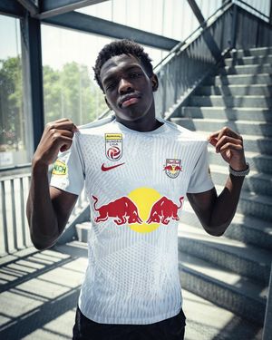 Image post by @redbullshop on Instagram