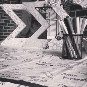 Image post by @elontrisigma on Instagram