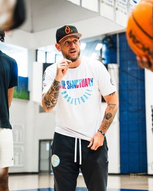 Image post by @teammelobasketball on Instagram