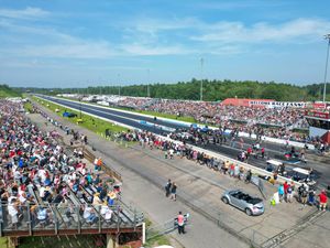 Image post by @newenglanddragway on Instagram