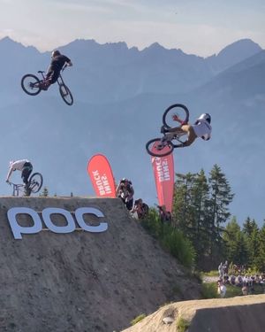 Image post by @foxmtb on Instagram