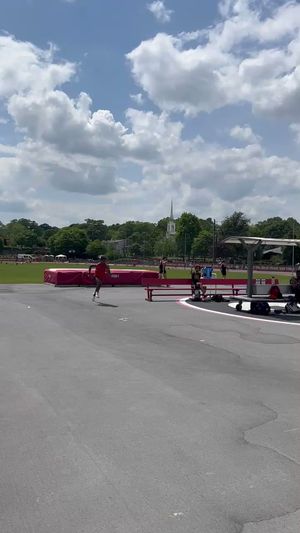 Video post by @auburntfxc on Twitter