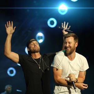 Image post by @brettyoungmusic on Instagram