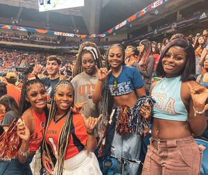 Image post by @utsastudents on Instagram