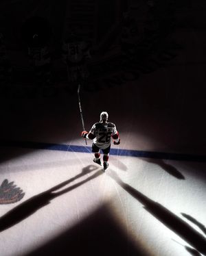 Image post by @uticacomets on Instagram