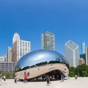 Image post by @choosechicago on Instagram