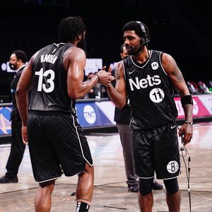 Image post by @itsjkav on Instagram