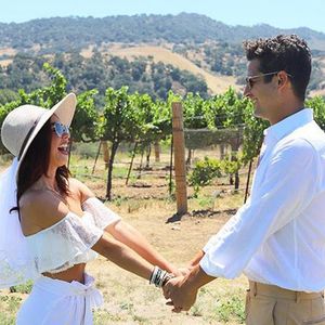 Image post by @theknot on Instagram