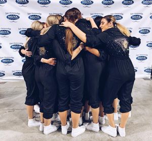 Image post by @lulionlinedance on Instagram
