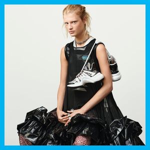 Image post by @louisvuitton on Instagram