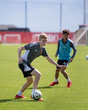 Image post by @realmonarchs on Instagram