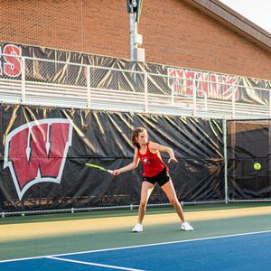 Image post by @badgerwtennis on Instagram