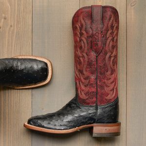 Image post by @justinboots_ on Instagram