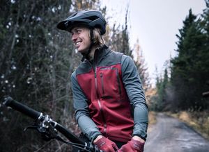 Image post by @foxmtb on Instagram