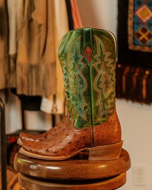 Image post by @tonylamaboots on Instagram