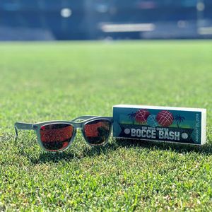 Image post by @holidaybowl on Instagram