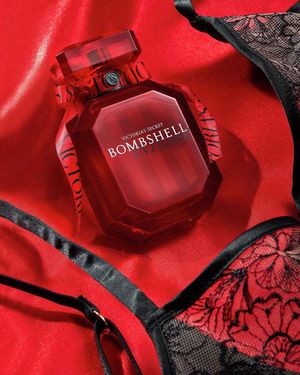 Image post by @victoriassecret on Instagram