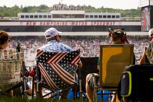 Image post by @nhms on Instagram