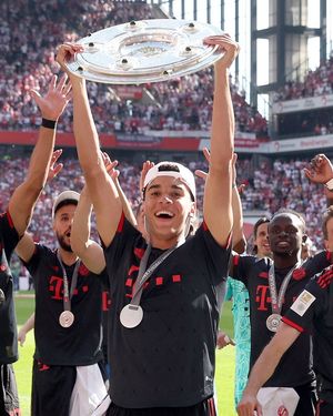 Image post by @bundesliga on Instagram