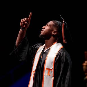 Image post by @vol_sports on Instagram