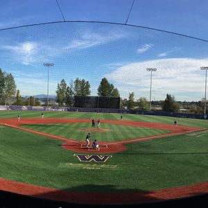 Image post by @uw_baseball on Instagram