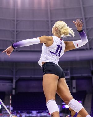 Image post by @TCUvolleyball on Twitter